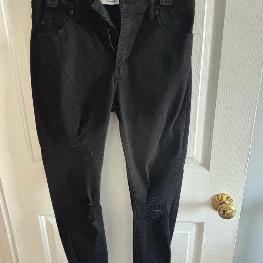 KanCan Trendy Black Women Jeans